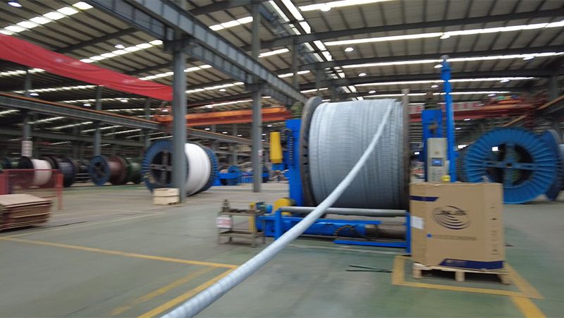 Línea de Extrusión de Cubiertas para Cables Eléctricos